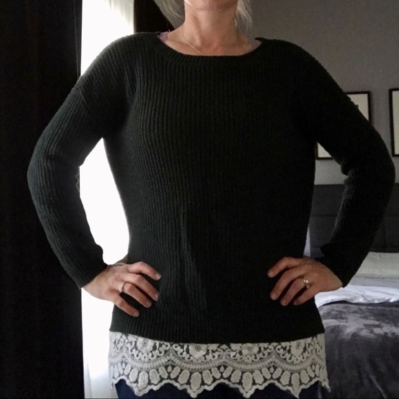Forever 21 Sweaters - Free in bundle Forever 21 green sweater with lace trim